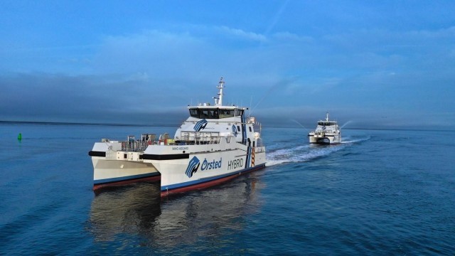 Volvo Penta & Danfoss Editron power 2 hybrid CTVs in the sea trial