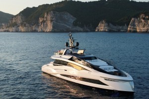 Tecnomar: consegnato il nuovo motor yacht Tecnomar EVO120