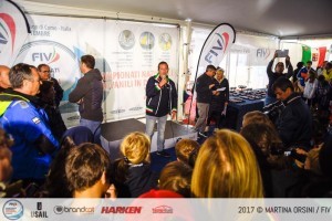 Si sono conclusi, con la premiazione anticipata alle 15, i Campionati Nazionali Giovanili classi in doppio, organizzati dal 7 al 10 settembre a Dervio, sul lago di Como