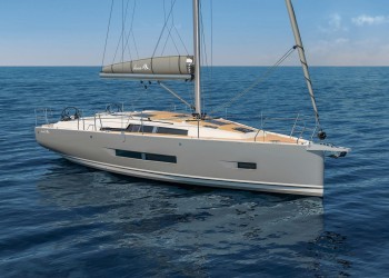 New Hanse 360, Space Miracle in 36 Foot Class