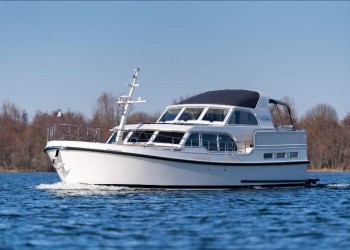 Linssen Yachts: the new Grand Sturdy 550 AC Variotop