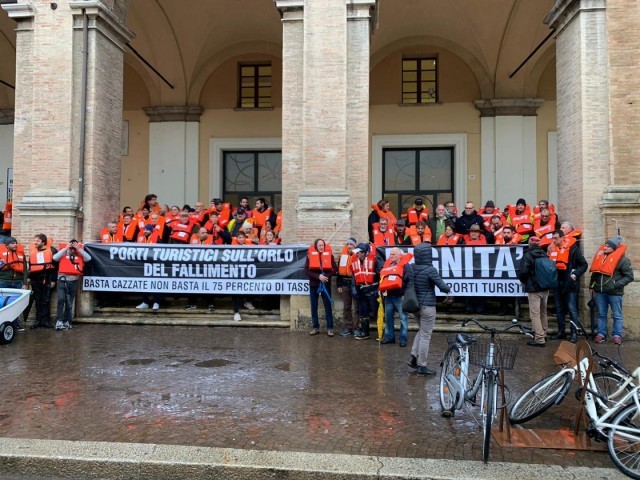 Assomarinas in protesta a Roma