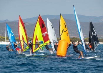 Concluso a Porto Pino il 49° Campionato Italiano della classe Windsurfer