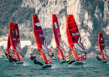 Challenging conditions in Campione del Garda for the young sailors