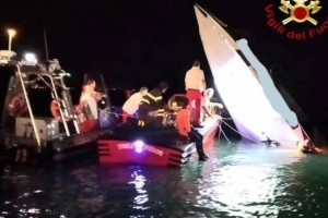 Unfall bei Venedig, Fabio Buzzi und zwei Crewmitglieder sterben